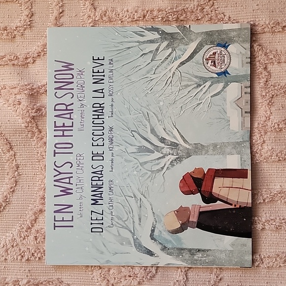 Two Children's Books, Ten Ways To Hear Snow and Snowy Day, NWOT. - Picture 2 of 9